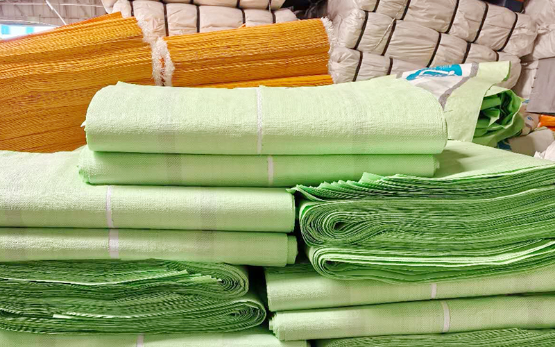 High-speed lamination and printing workshop