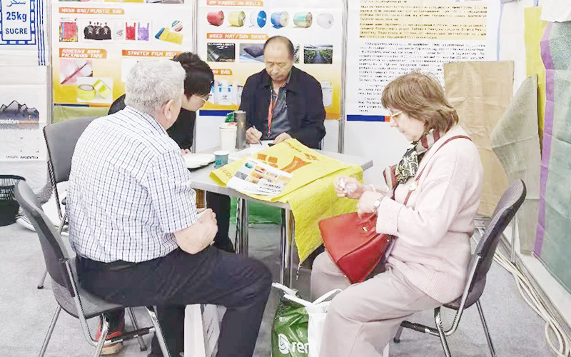 Weifang Dafeng Packaging Co., Ltd., Established in 1996.